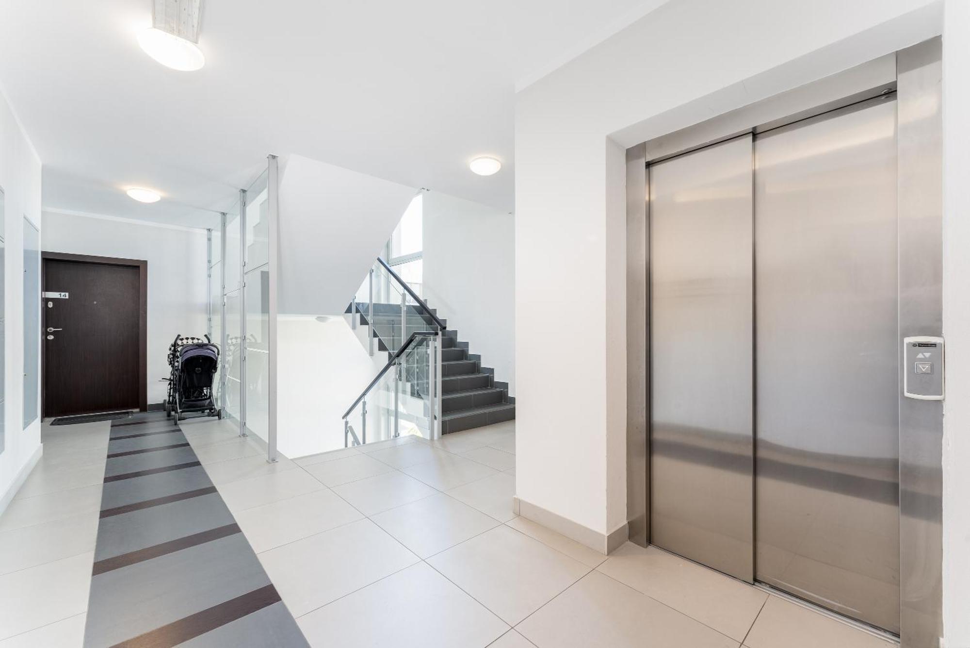 Bronowice Homely Apartment